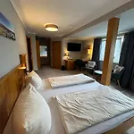 Engemann Kurve Готель 4*