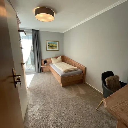 Hotell Engemann Kurve 4*