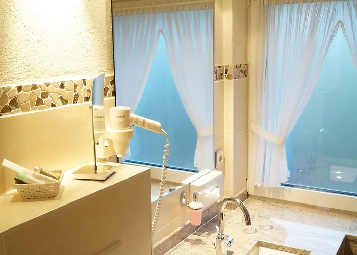 Hotel Engemann Kurve 4*